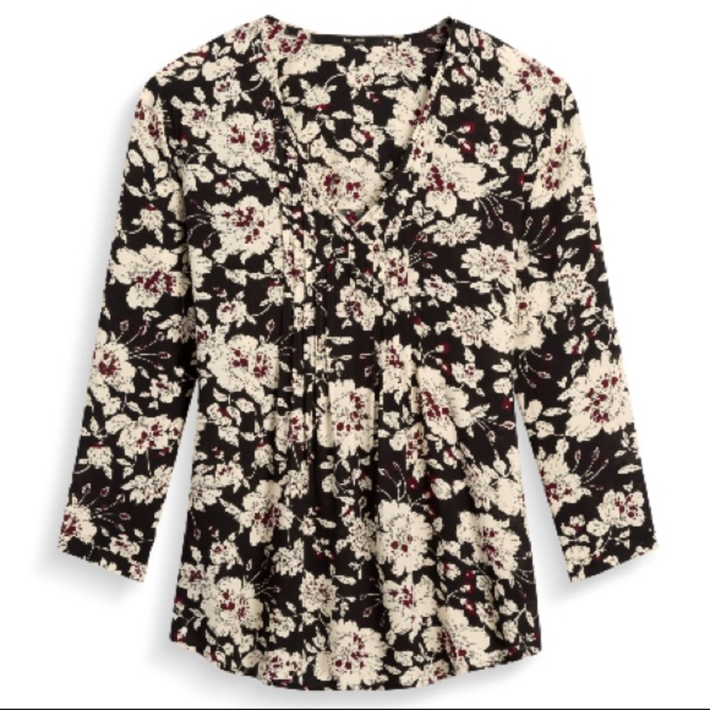 ⬇️$38 ✨EUC✨ fun 2 fun • Floral Blouse